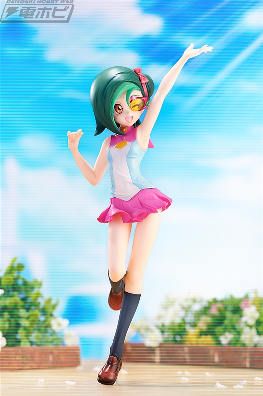 天真爛漫で元気いっぱいなポージング！『遊☆戯☆王ZEXAL』観月小鳥が