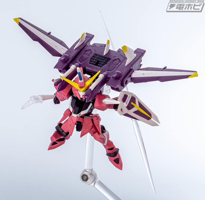 人気ガシャポン「機動戦士ガンダム モビルスーツアンサンブル」に劇場