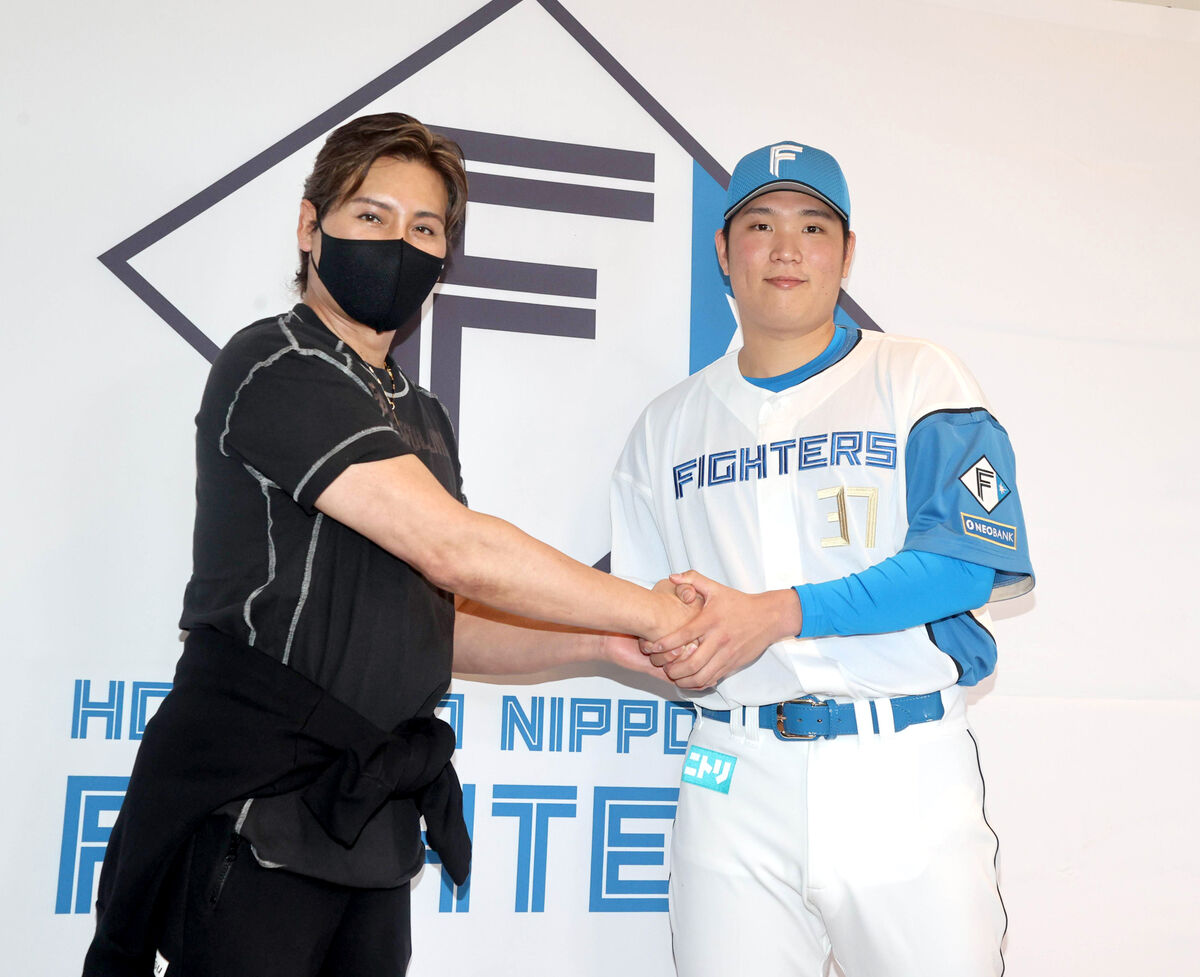 日本ハム】“火球男”古林睿煬が入団会見も右脇腹を痛めリハビリスタート