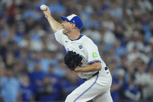 ブルージェイズのシャーザー、史上最年長41歳97日でワールド