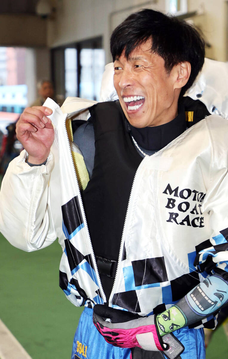 池田浩二が貫禄のハンドルさばきでシリーズ2勝目「乗りやすさはできて