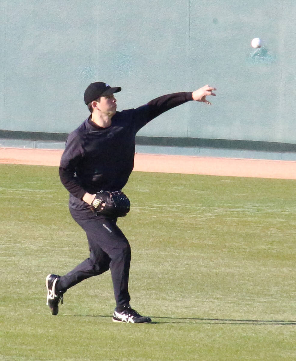 ソフトバンク】昨季パ最高勝率の大関友久が自主トレ公開 おみくじで