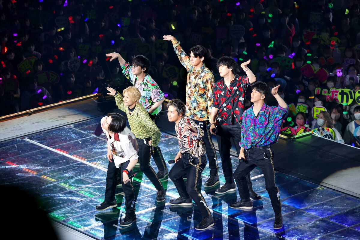 ジャニーズWEST、待望の4年ぶり声出し解禁ライブ 中間淳太「皆の