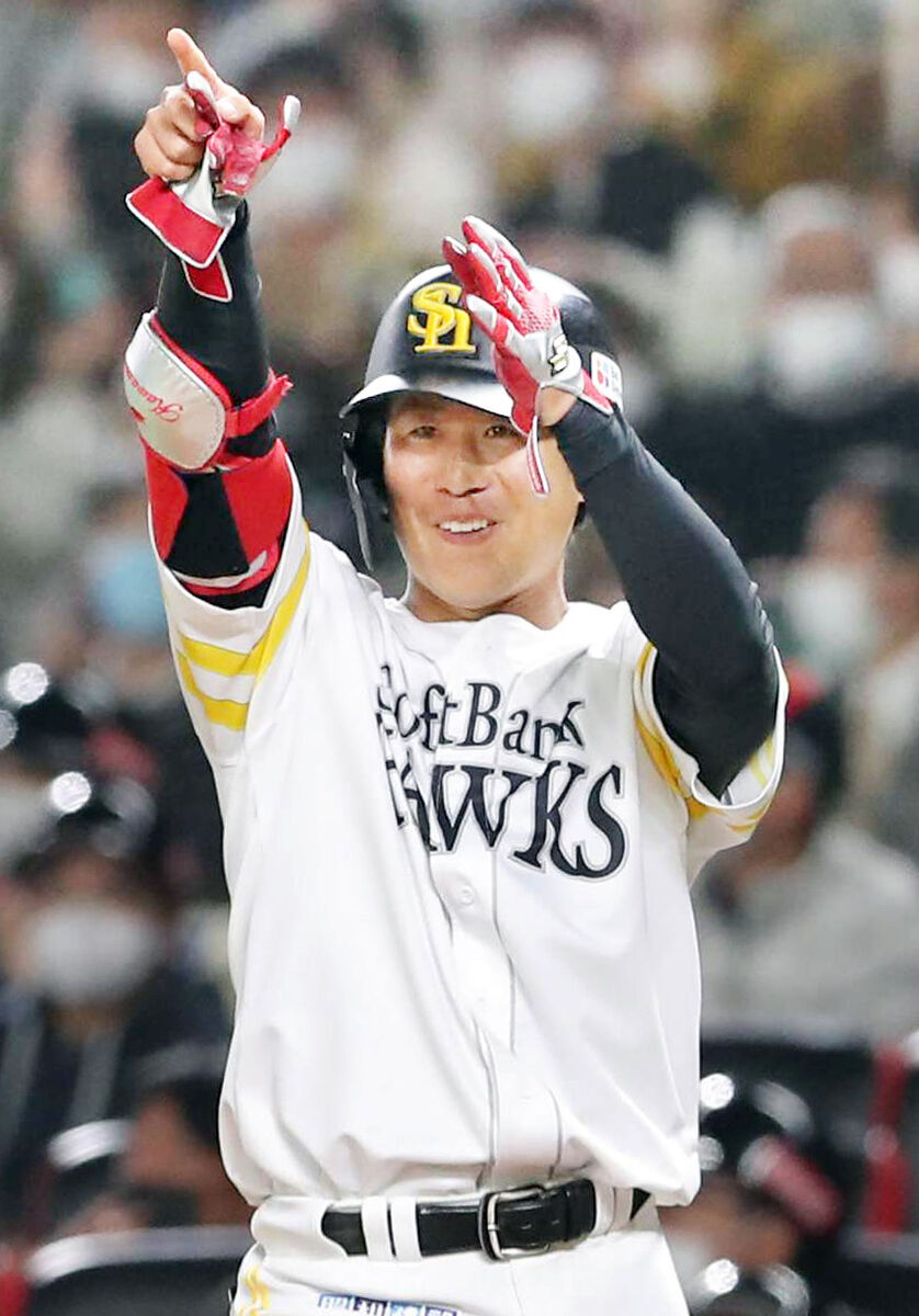 ソフトバンク】“育成の星”2年目の川村友斗“プロ初出場”2打数2安打