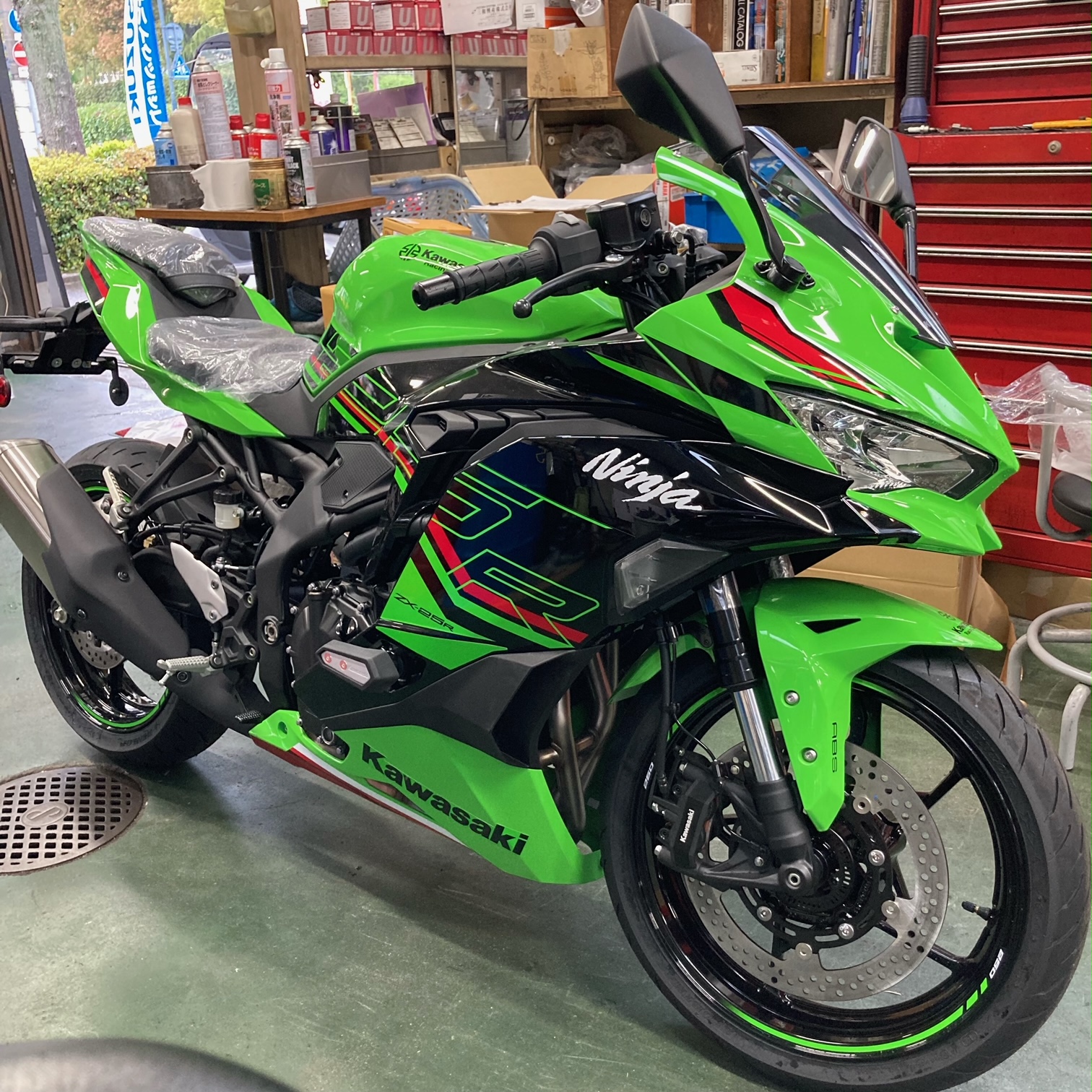 カワサキ》2023/Ninja ZX-25R SE KRT EDITION入荷！！ | 広島