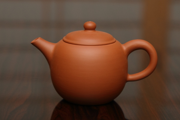 紅茶や中国茶や緑茶がひときわ美味しくなる佐渡の無名異焼急須 | お茶