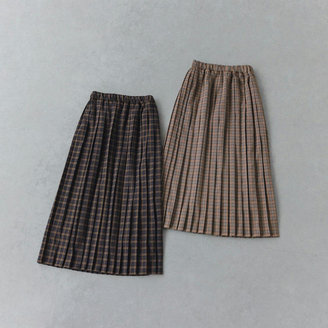 着用レビュー】sosottoのチェック柄プリーツスカートを、身長が異なる4