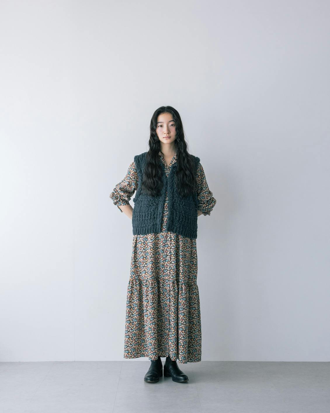 ワードローブを新鮮に」ウール混のチャンキーニットベスト - 北欧