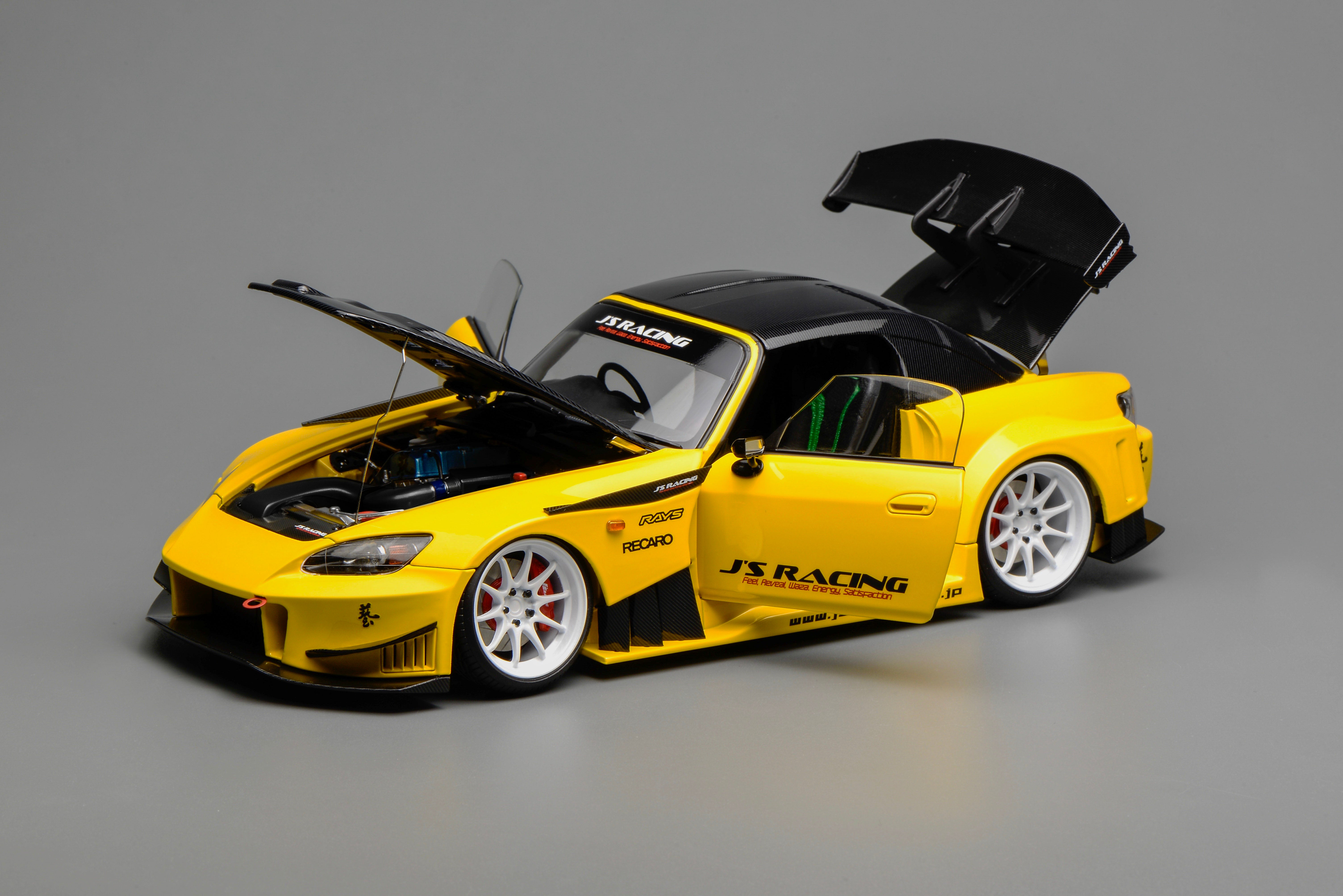 Preorder] Motorhelix 1:18 Honda S2000 J'S Racing New Indy Yellow