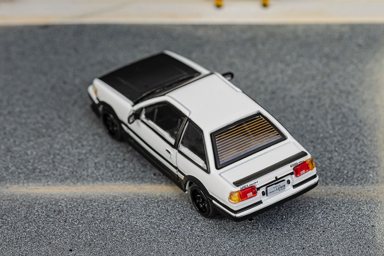 Preorder] DCT 1:64 Toyota Corolla Levin 1983 (4 Versions
