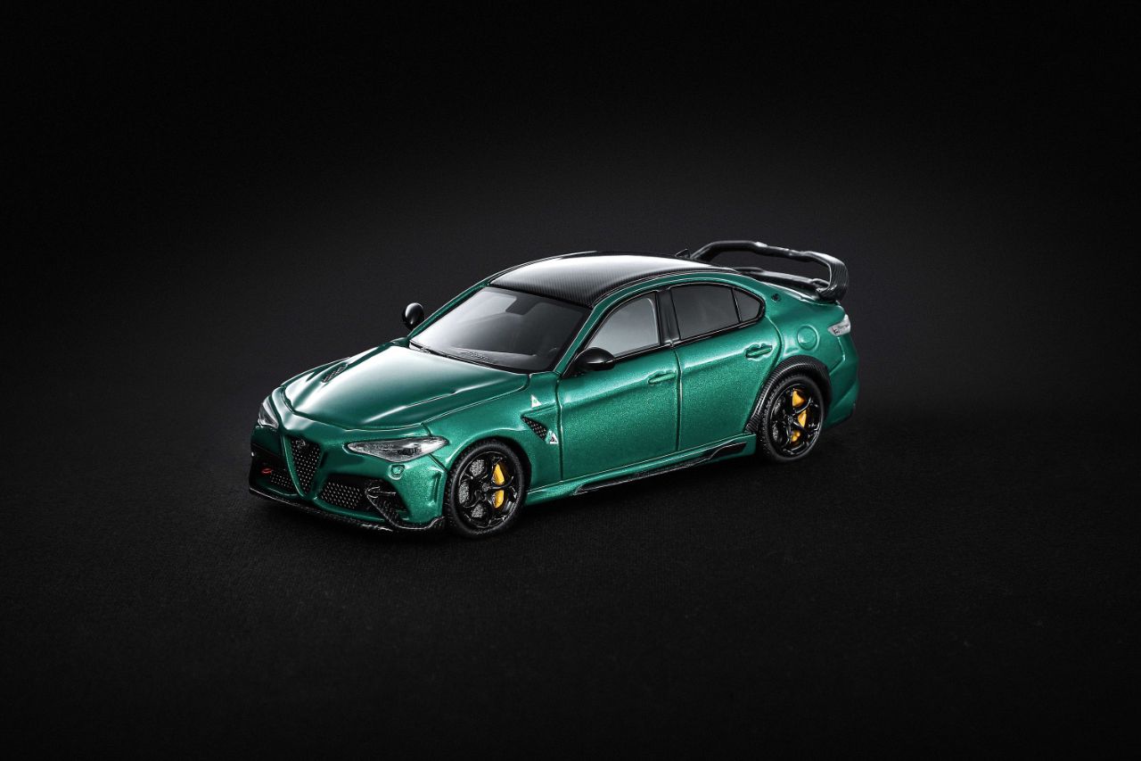 MOTORHELIX 1:64 Alfa Romeo Giulia GTAm (3 Colors) – Horizon Diecast
