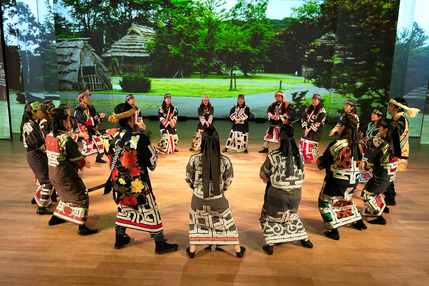 観る・味わう・体験する。白老町でアイヌ文化を体感できるスポット