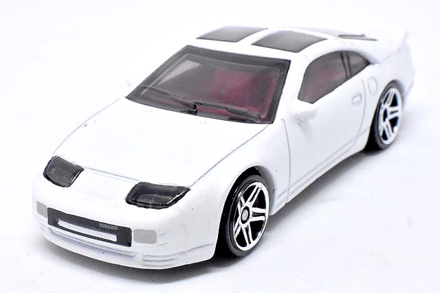 NISSAN 300ZX TWIN TURBOのレビュー！HWでは2度目となるZ32型