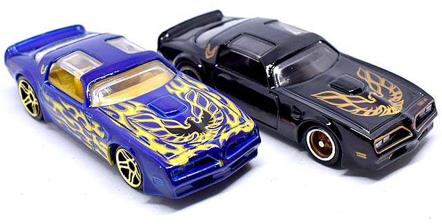 77 PONTIAC FIREBIRD T/Aのレビュー！問答無用でゲットしちゃった黒×金