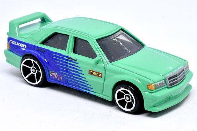 にわかはシュプリームコラボのホットウィールを手に入れ・・・た