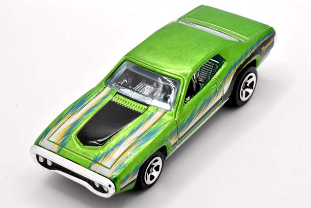 71 PLYMOUTH GTXのレビュー！ロードランナーやチャージャーの兄弟