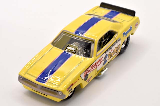 72 PLYMOUTH CUDA FCのレビュー！バラクーダ・ファニーカーのSnake III