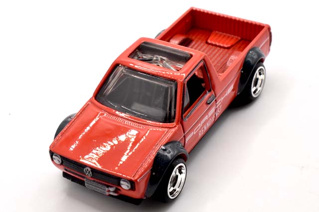 VOLKSWAGEN CADDYのレビュー！初代ゴルフのピックアップトラックを