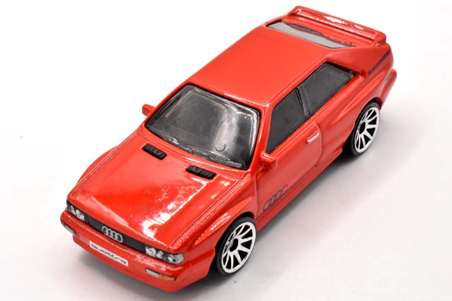 87 AUDI QUATTROのレビュー！四駆ラリーカーの起源？ウア・クワトロ