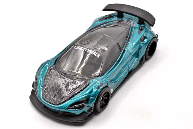 LB-WORKS McLAREN 720Sのレビュー！英国スーパーカーのJDMカスタム