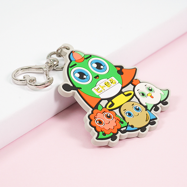 ラバーキーホルダーをオリジナルの形状で製作。業界最速7営業日出荷