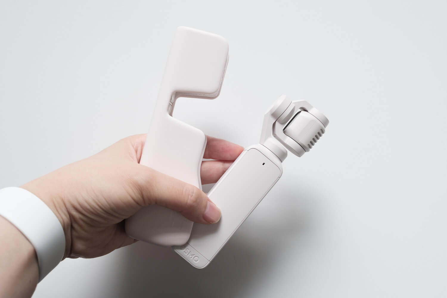 開封レビュー】DJI Pocket2のサンセットホワイトが届きました