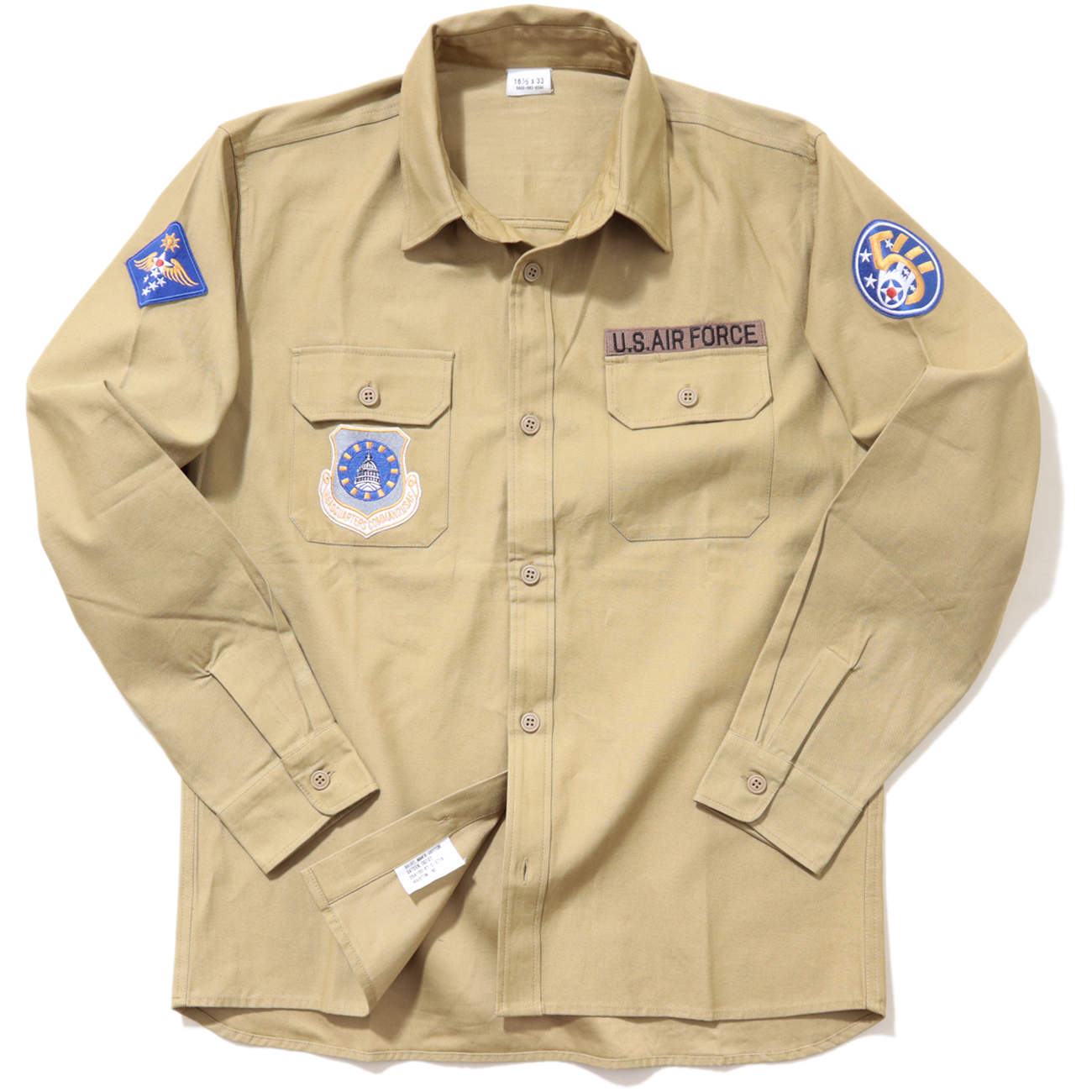 アメリカ空軍に由来するワッペンや刺繍が配された『パッチアーミー