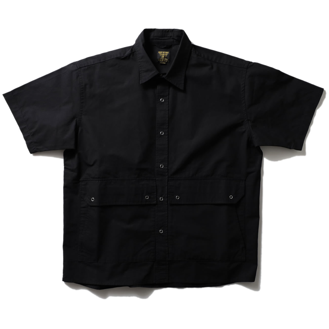 軽量で耐久性に優れた『コットンリップストップユーティリティシャツ