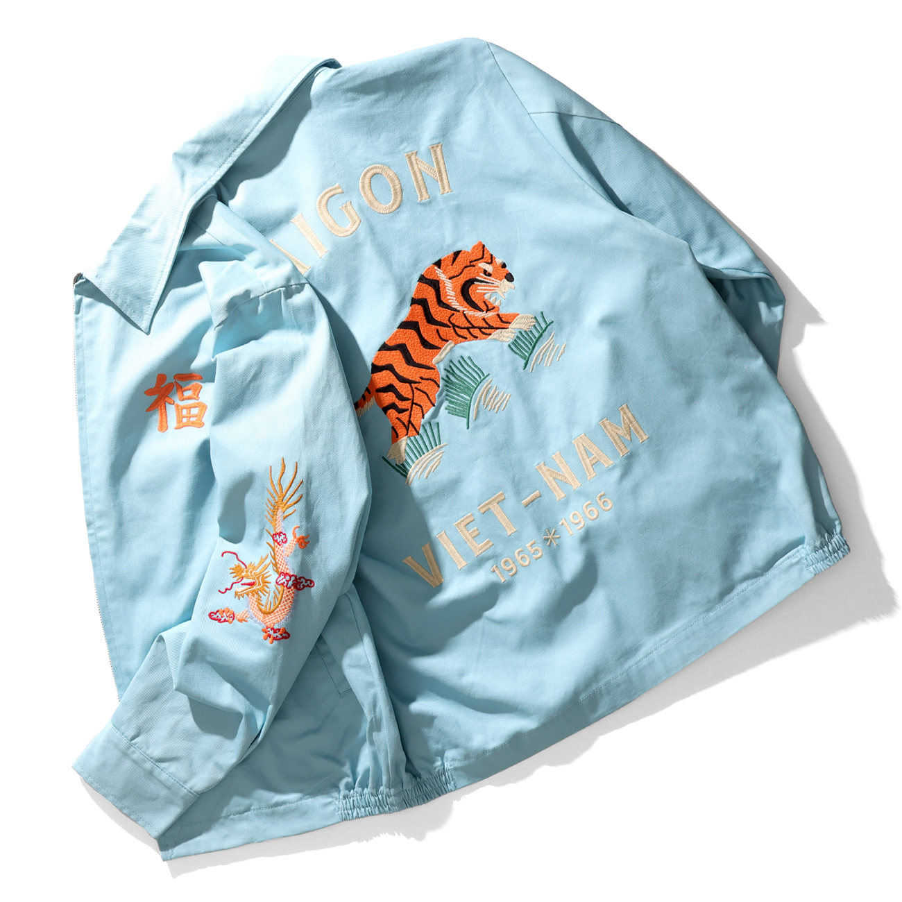 カラフルな色合いが特徴的なコットンツイル製の『ベトナムジャケット