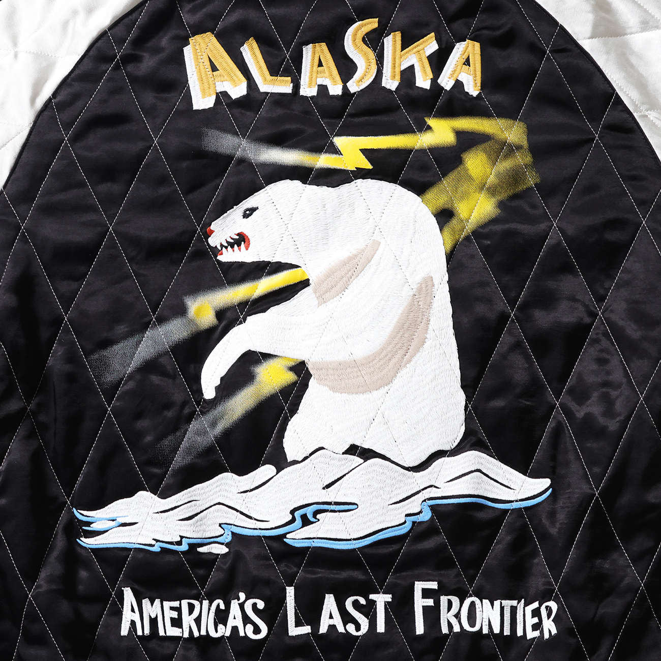 レーヨン生地×ダイヤモンドキルト×アラスカ柄の最強『スーベニア