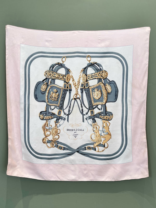 Hermes12_600x.jpg?v=1666058323