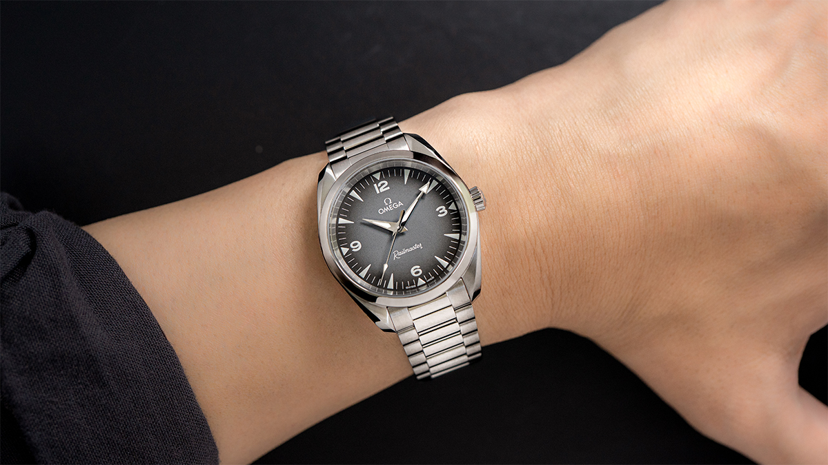 100万円以下で買えるオメガのメンズ時計を厳選。正規販売店スタッフが