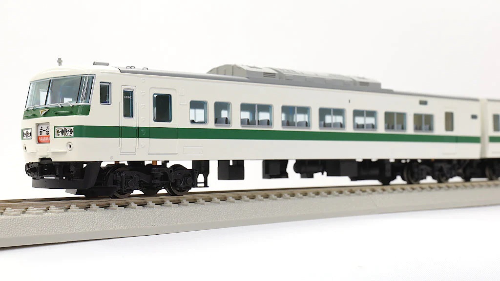 天賞堂 55047 185系200番台 新幹線リレー号・新特急 7両セット HO