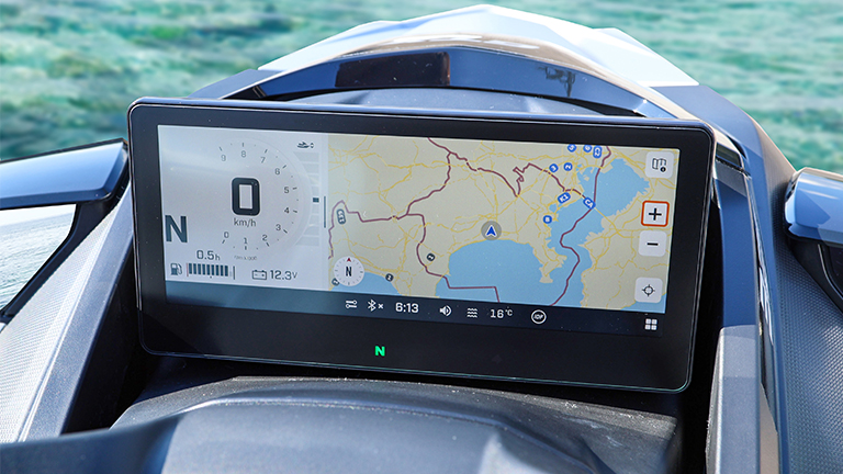 ニューモデル】新型ディスプレイ大解剖！｜2025 BRP Sea-Doo GTX