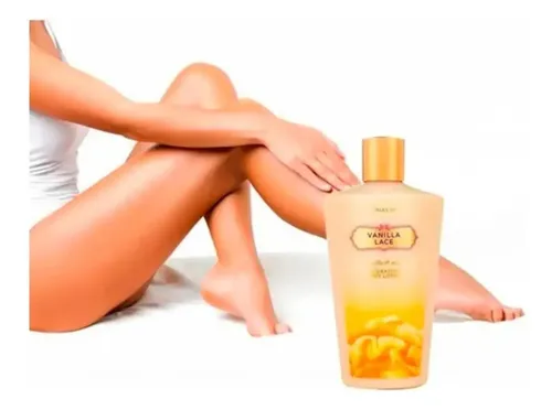 Kit Cremes Victoria's Secret Vanilla Lace + Strawberry | MercadoLivre