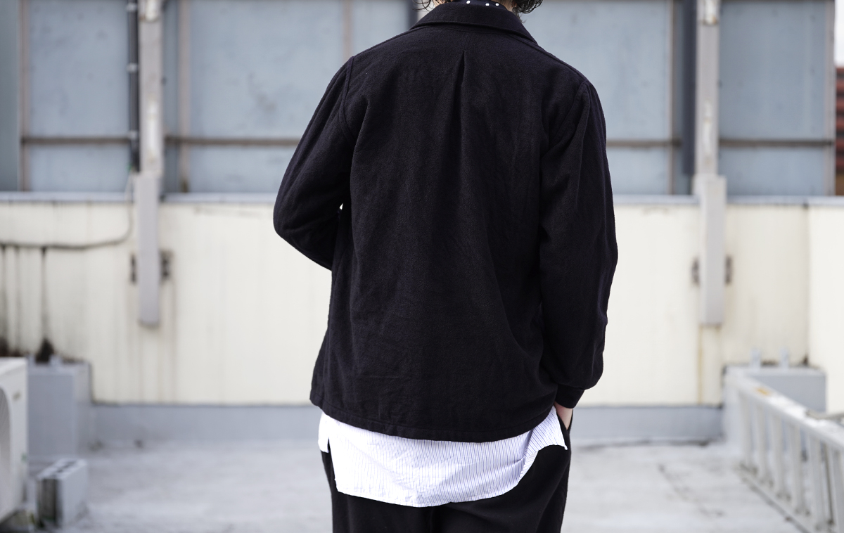 Geoffrey B.Small 4 pocket French work shirt with a gathered