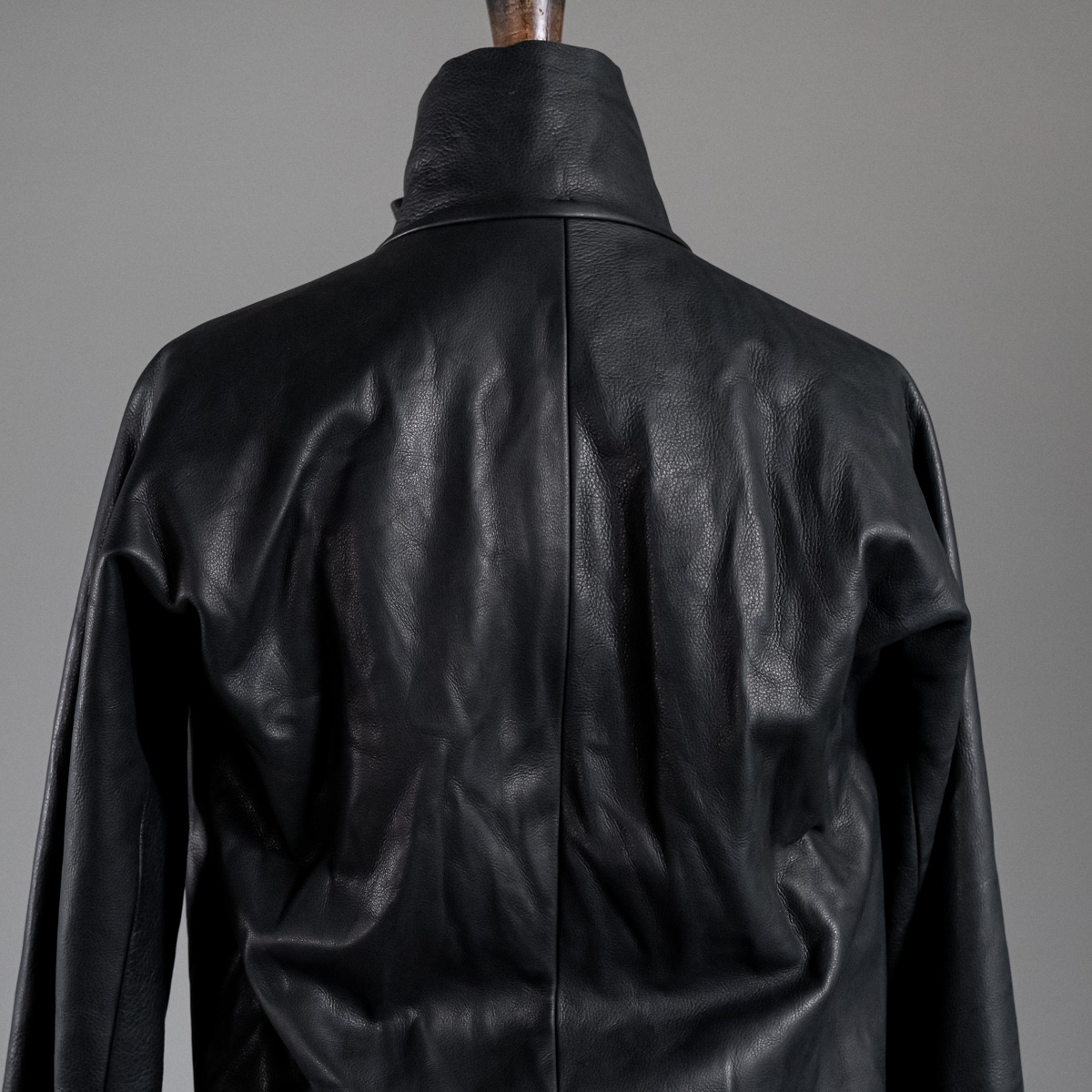 m.a+ ジップ トールカラー レザーシャツ | HUES 福岡セレクトショップ