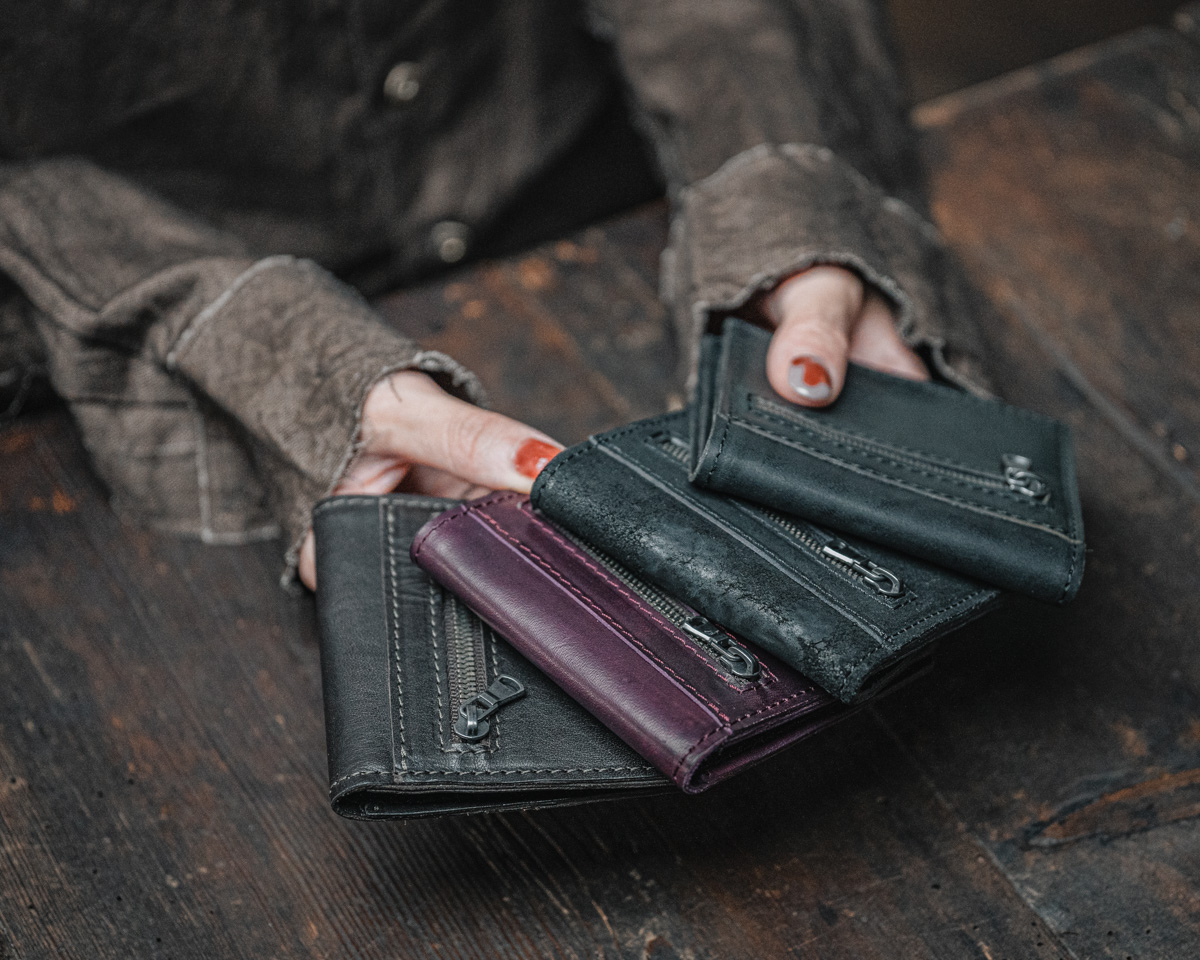 タリオヴィヴォ HUES限定ミニ財布 Release Start !! | HUES 福岡