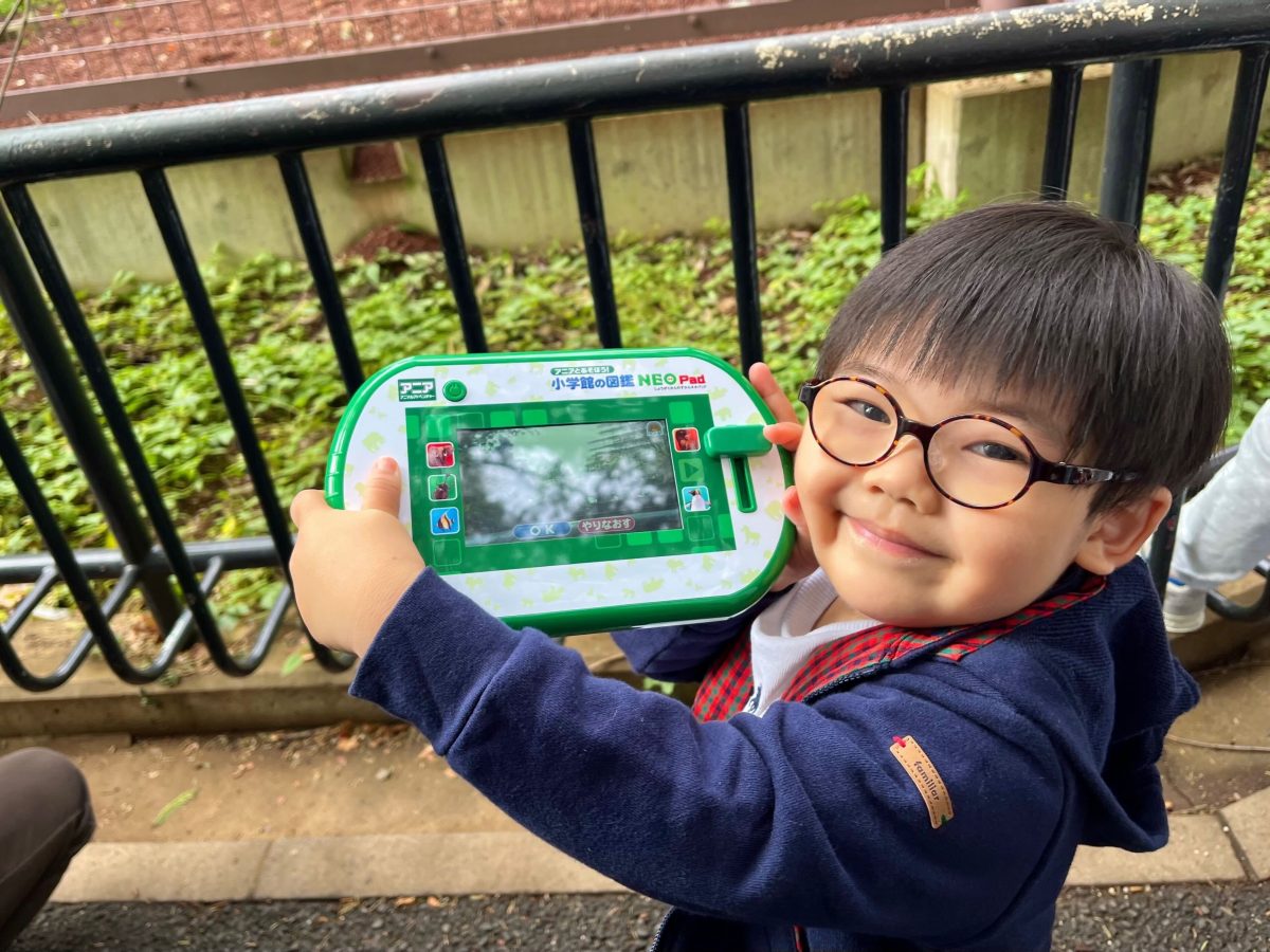 撮る・調べる・作る”で夢中になれる！『アニアとあそぼう！小学館の