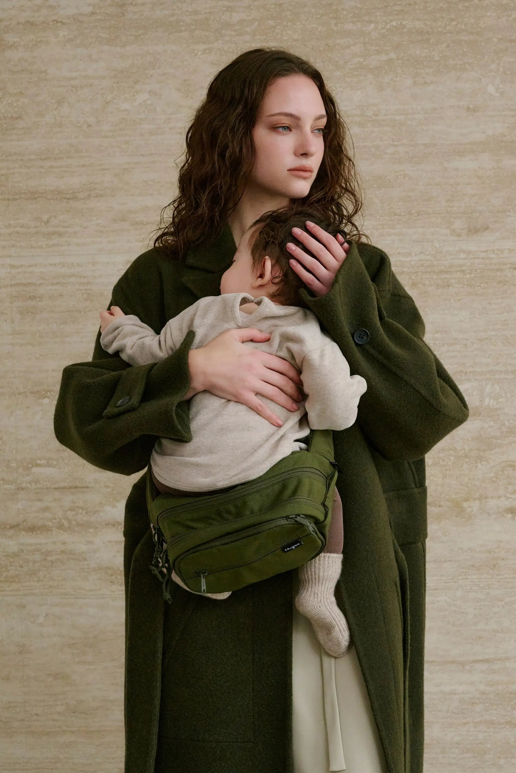 ヒップシート（カーキ）Hugoo®︎（ハグー）公式｜世界中のデザイン賞