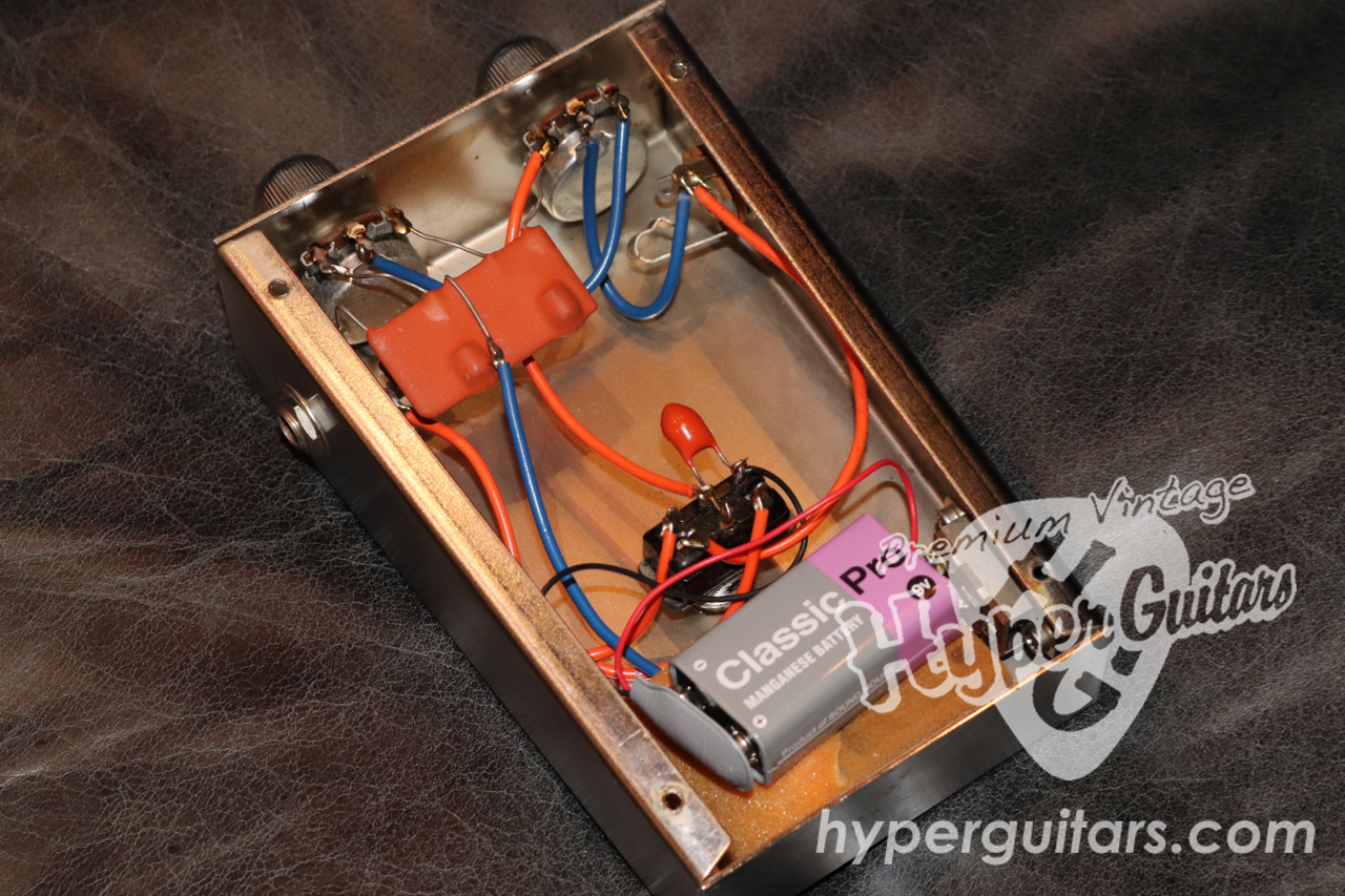 Mosrite '68 FUZZ rite - Silver - Hyper Guitars | VINTAGE GUITAR