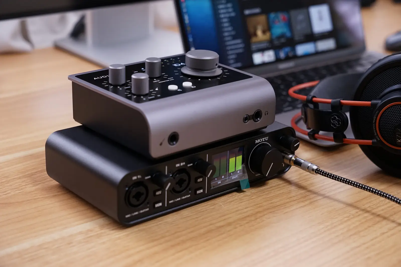 比較検証】MOTU M2とAudient iD4mkⅡの音質比較レビュー | iO