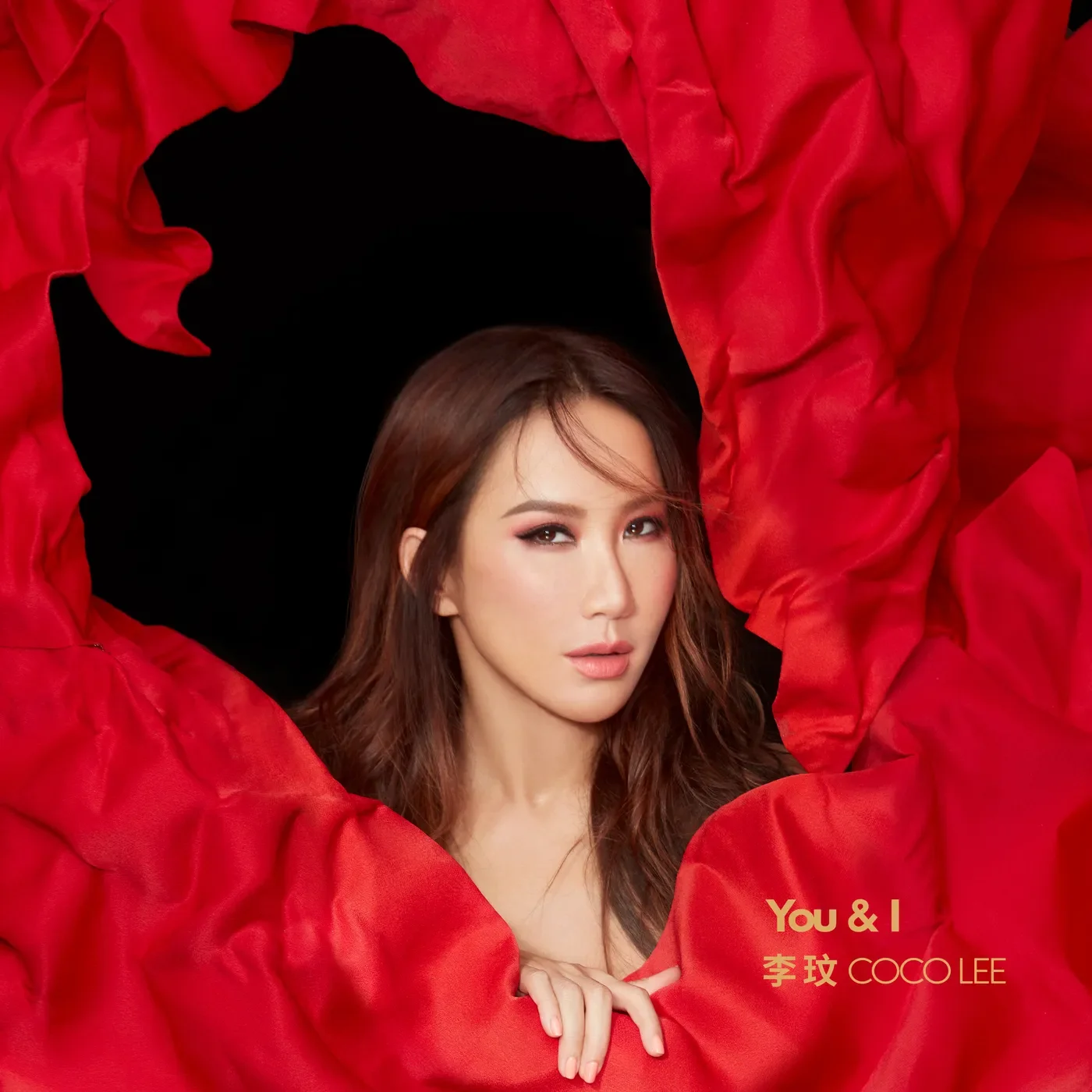 Mo Mo Ai Ni (Secretly Love You) (Live) by CoCo Lee: Listen on