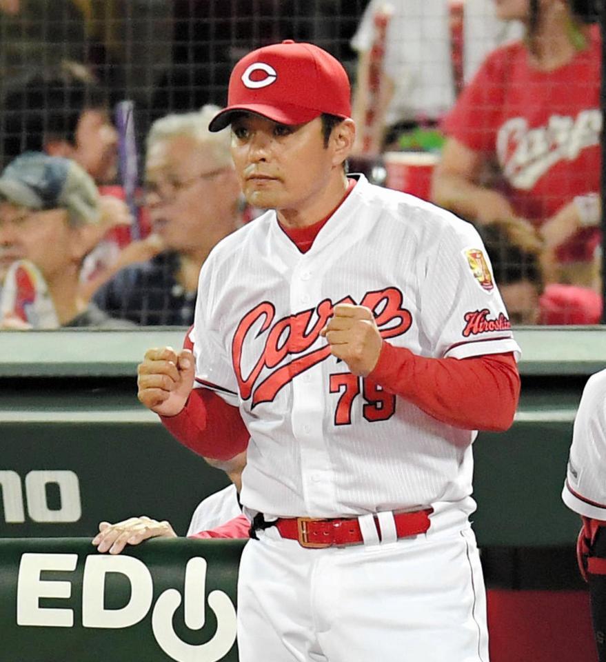 緒方監督、野間への暴力行為認める「手を挙げたのは事実。深く反省し