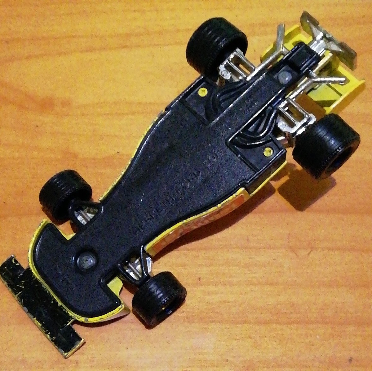 Corgi Hesketh Ford 308 F1 Car Team Corgi Die Cast Yellow - 1:36