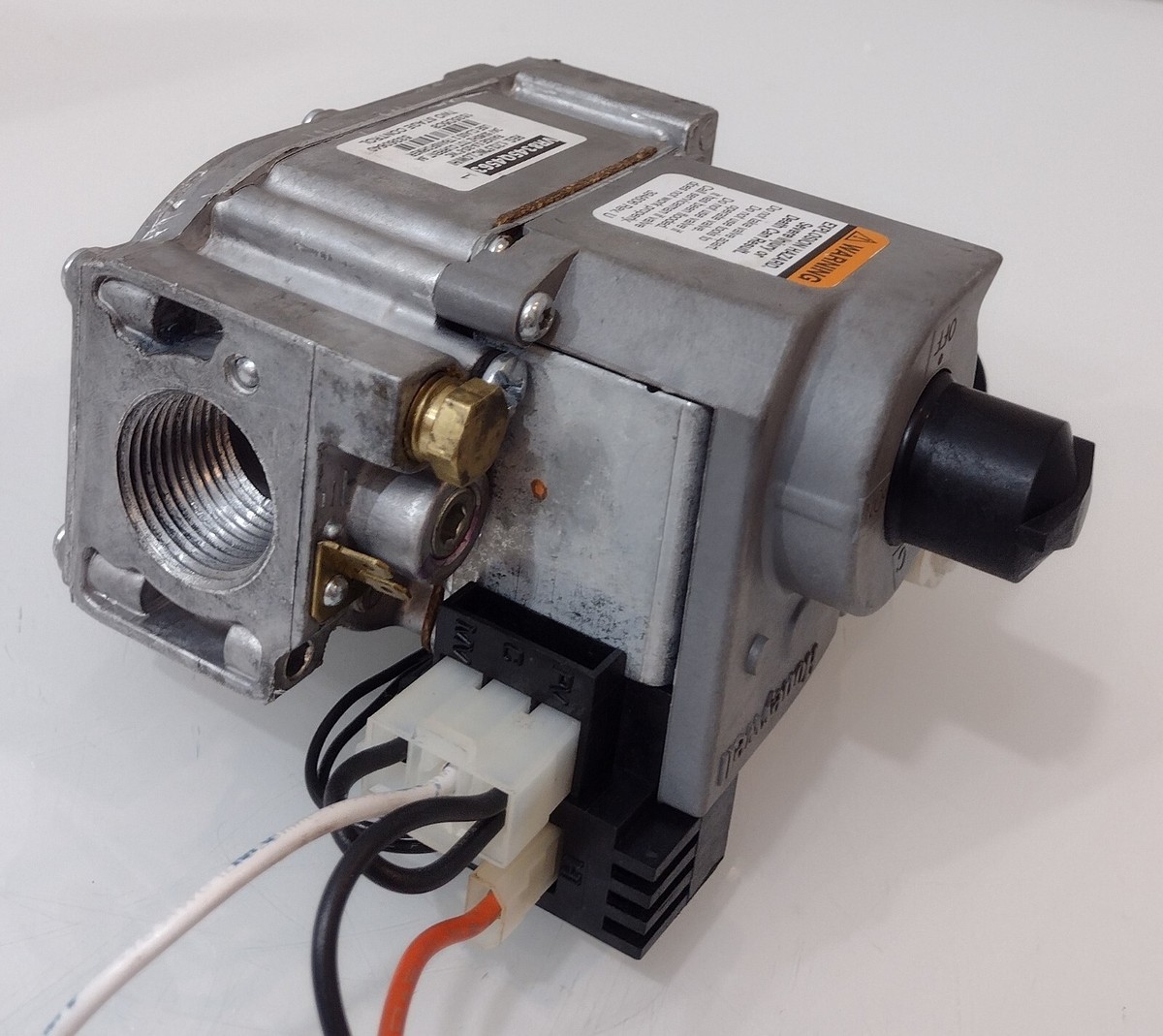 VR8345Q4563 1535D5C8 53360640 394606 2 Stage gas valve | eBay