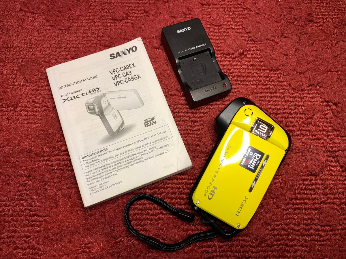 Sanyo VPC-CA9 Dual Camcorder CAMERA Yellow Waterproof HD Xacti