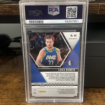 2019-20 Panini Mosaic Luka Doncic Green mosaic #44 PSA 10 Blue