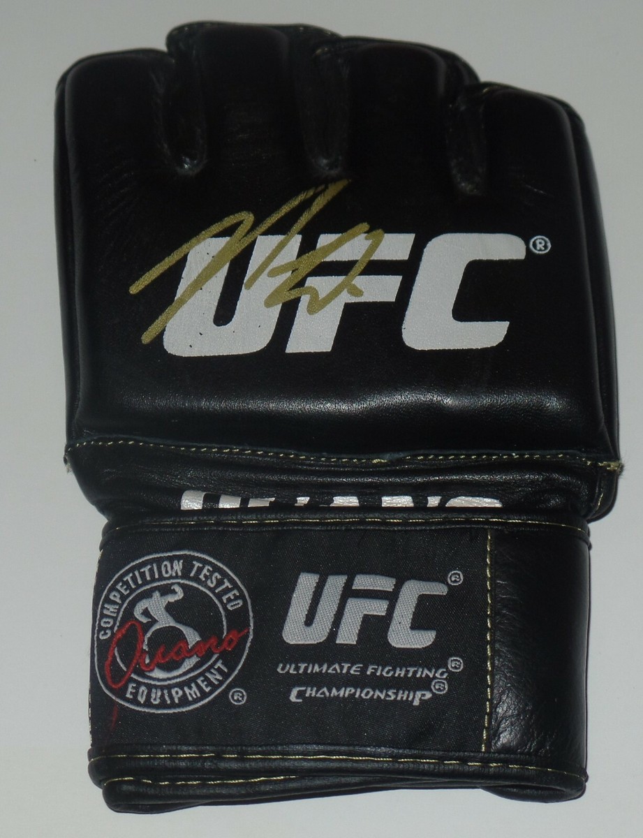 NICK DIAZ SIGNED AUTO'D UFC OFFICIAL OUANO FIGHT GLOVE BAS COA 266
