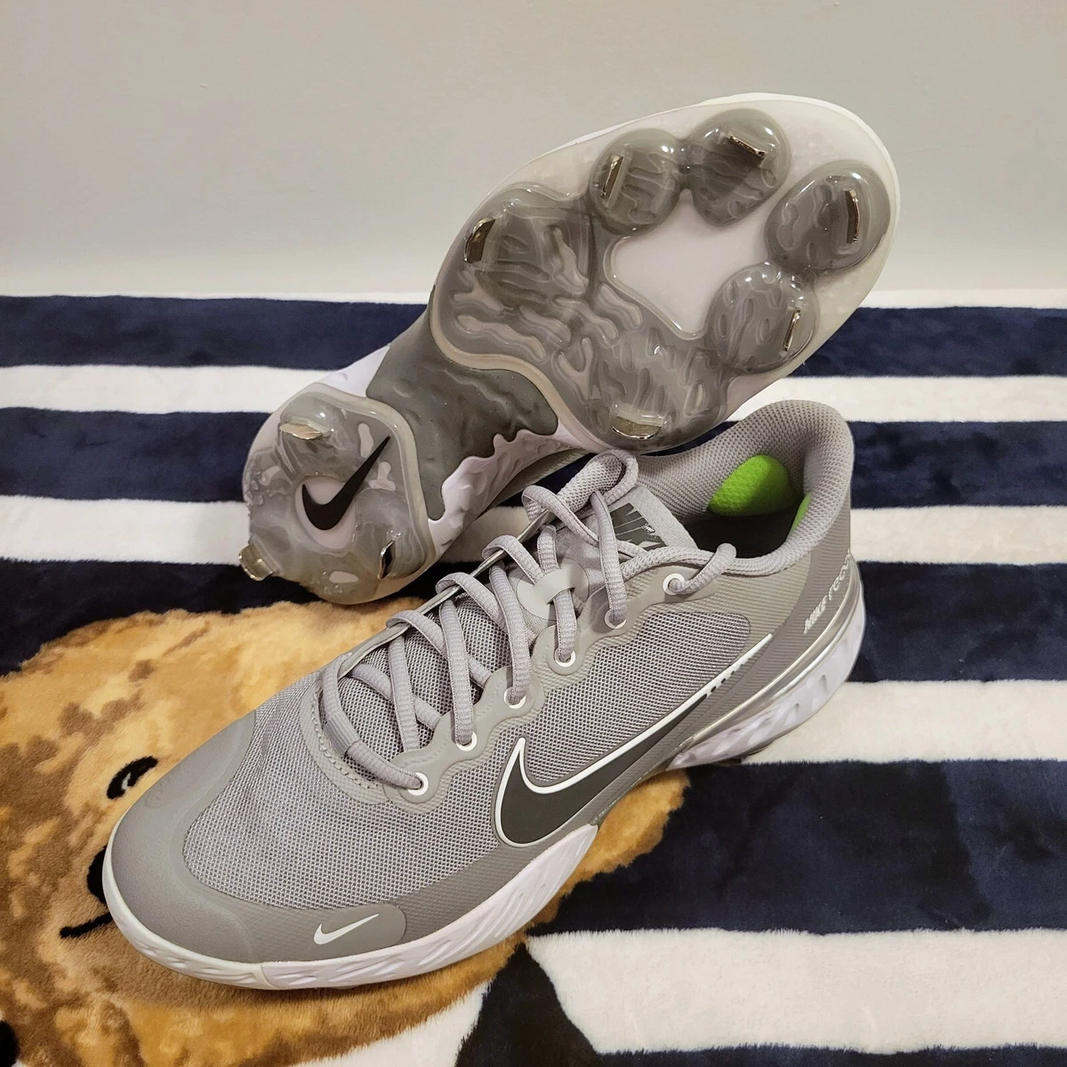 Nike Alpha Huarache Elite 3 Low White Metallic Silver for Sale